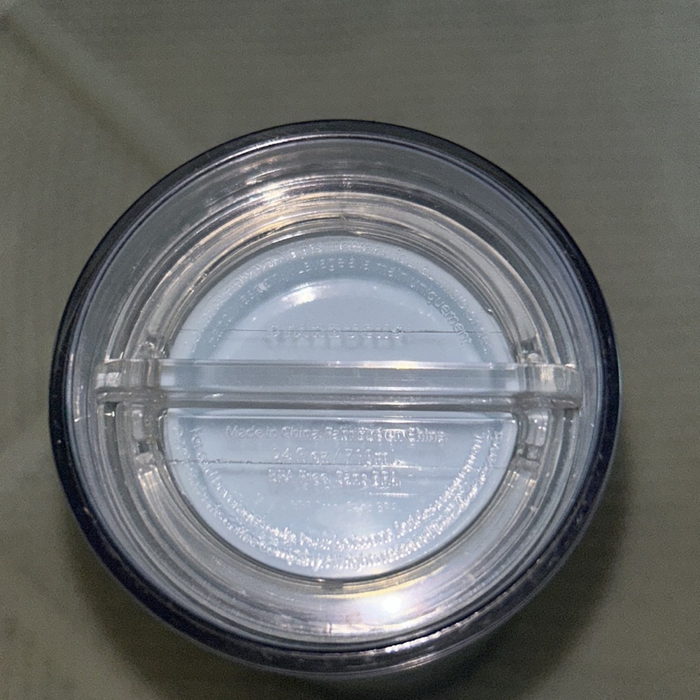 Starbucks Dream In Color Venti cup with lid, no straw. - Picture 5 of 6